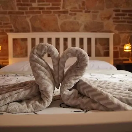 Historic Luxury Old Town *